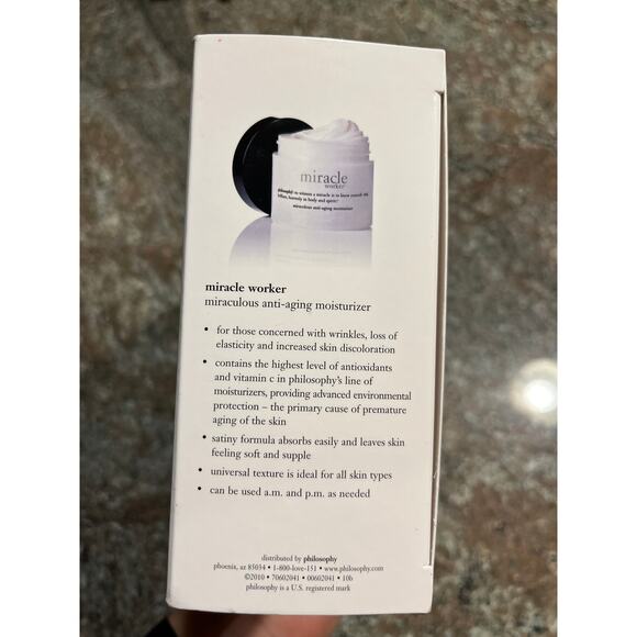 Philosophy Box of Miracles Gift Set Miraculous Anti-aging Trio NEW - Picture 4 of 7